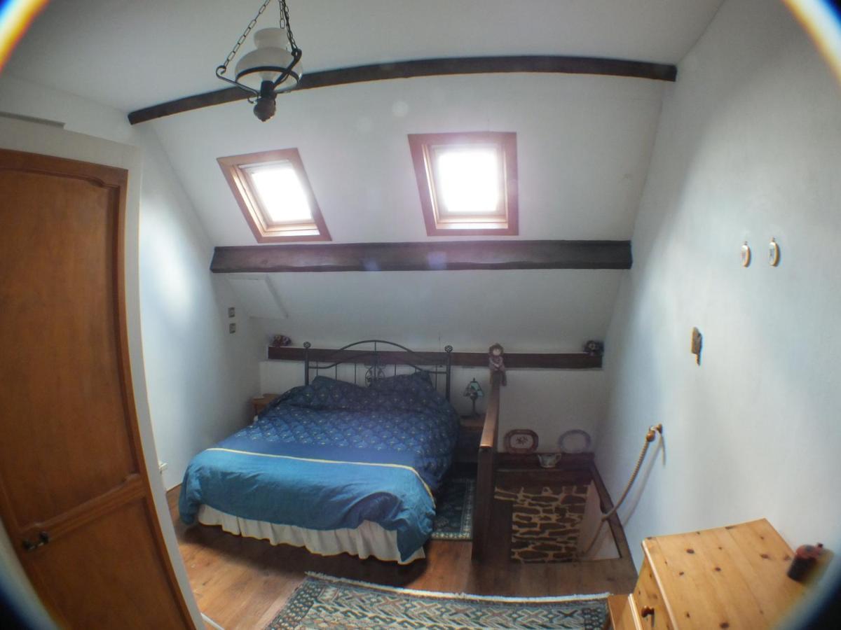 La Maison De Poupee Berrien Esterno foto
